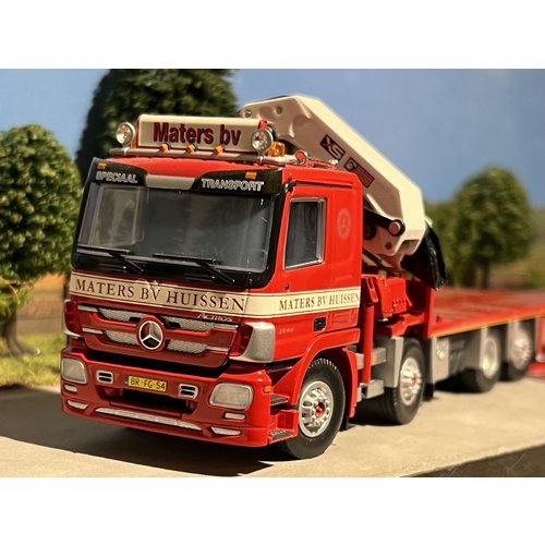 Tekno Tekno Mercedes-Benz Actros L Flatbed truck with flatbed trailer ITM Matrers