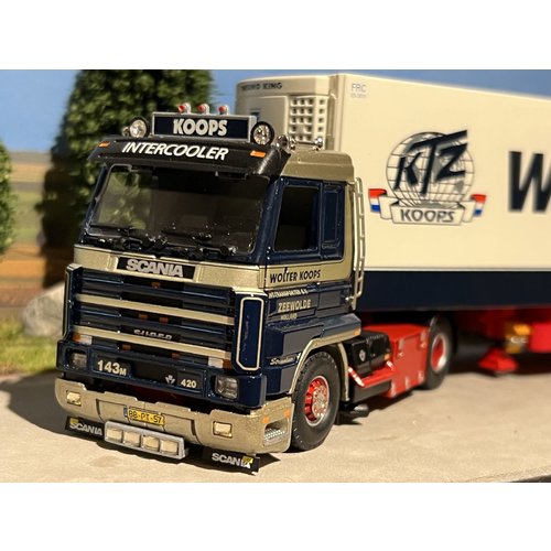 Tekno Tekno Scania 143M streamline with 3-axle reefer trailer Wolter Koops Tekno Tekno Scania 143M streamline with 3-axle reefer trailer Wolter Koops