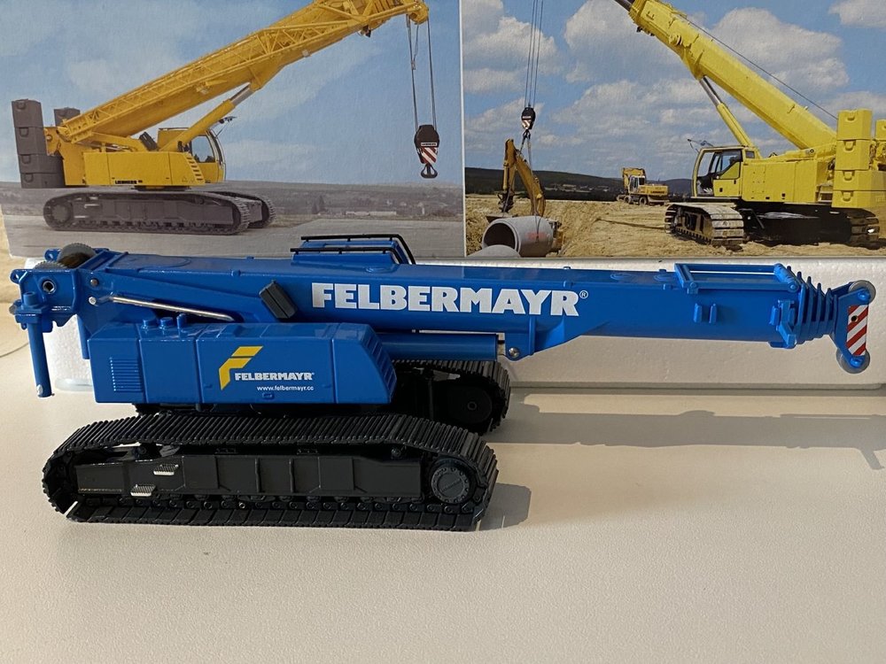 Conrad Modelle Conrad Liebherr LTR 1100  Mobile Crane FELBERMAYR