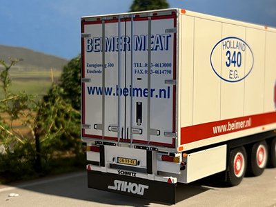 WSI WSI Scania R Topline 6x2 with twinsteer 3-axle reefer trailer Beimer meat