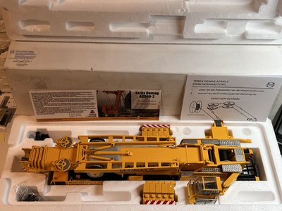 Conrad Modelle Conrad Demag AC 500-2 Mobil crane McNally's