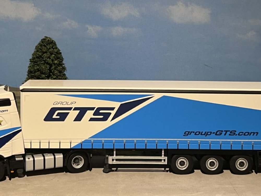 WSI WSI Volvo FH4 Glob. 4x2 met 3-as schuifzeilen oplegger GTS Group