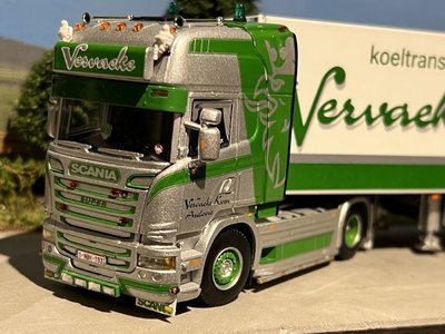 WSI WSI Scania R Topline 4x2 + 3-as koeloplegger Koen Vervaeke