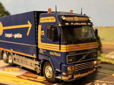 Tekno Tekno Volvo FH12 Globetrotter motorwagen met huif aanhanger Borge Moller ASG