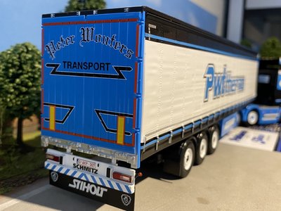 Tekno Tekno Scania R streamline with 3-axle curtainside trailer PWT