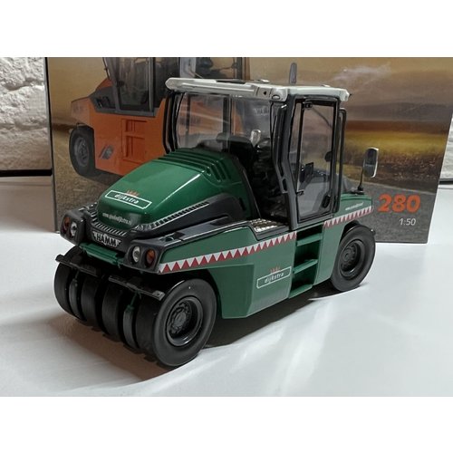 NZG NZG Hamm GRW 280 met cabine Wals Dijkstra NZG NZG Hamm GRW 280 met cabine Wals Dijkstra