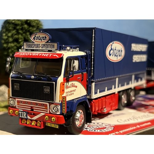 Tekno Tekno Volvo F89 motorwagen met 2-assige aanhanger Niels Pallesen