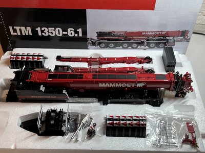 Mammoet store WSI Liebherr LTM 1350-6.1 Mobile crane Mammoet