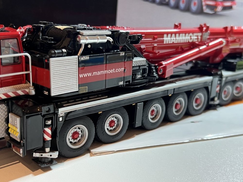 Mammoet store WSI Liebherr LTM 1500-8.1 Mobile crane Mammoet