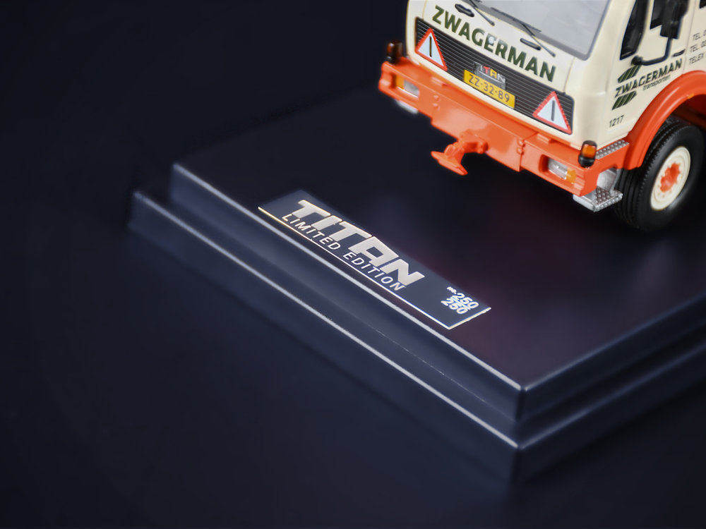 IMC IMC Titan 8x4 heavy duty truck Zwagerman