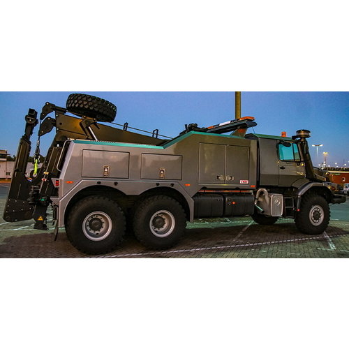 IMC IMC Mercedes Zetros 6x4 Military wrecker