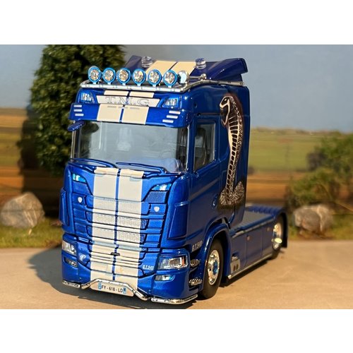 Tekno Tekno Scania S-Serie Next Gen 4x2 Gastaldi "Shelby Cobra" Tekno Tekno Scania S-Serie Next Gen 4x2 Gastaldi "Shelby Cobra"