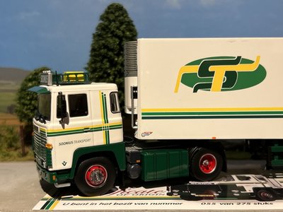 Tekno Tekno Scania 141 met 3-assige koeloplegger Soonius