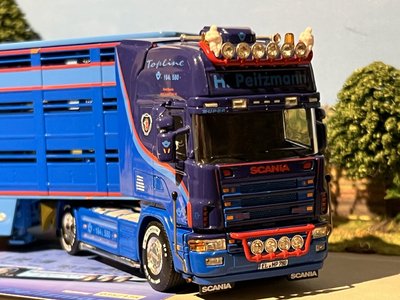 WSI WSI Scania R Topline 4x2 + 3-as veeoplegger H. Peitzmann