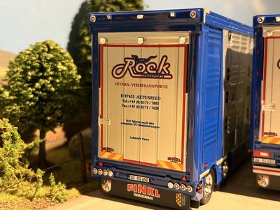 IMC IMC Scania S High roof boxed truck with 3-axle livestock trailer RÖCK