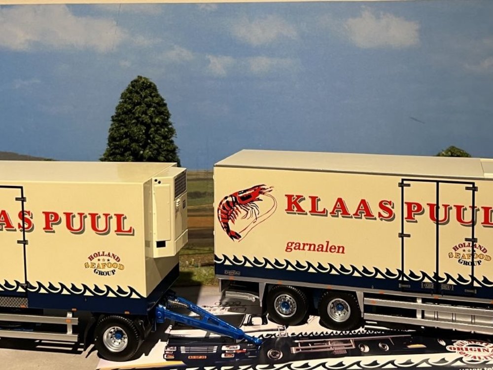 Tekno Tekno Volvo FH12 rigid truck with 2-axle trailer Klaas Puul