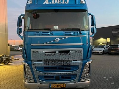 Tekno Tekno Volvo FH04 Globetrotter XL met 2-assige wipkar DEIJ Transport