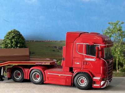 WSI WSI Scania R6 Highline 6x4 + 4-axle semi lowloader + Damwand load Nooteboom red line