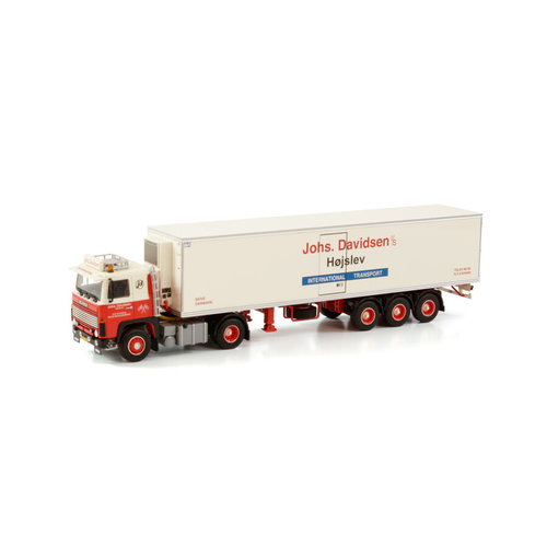 WSI WSI Scania 141 4x2 with 3-axle classic reefer trailer Johs Davidsen WSI WSI Scania 141 4x2 with 3-axle classic reefer trailer Johs Davidsen