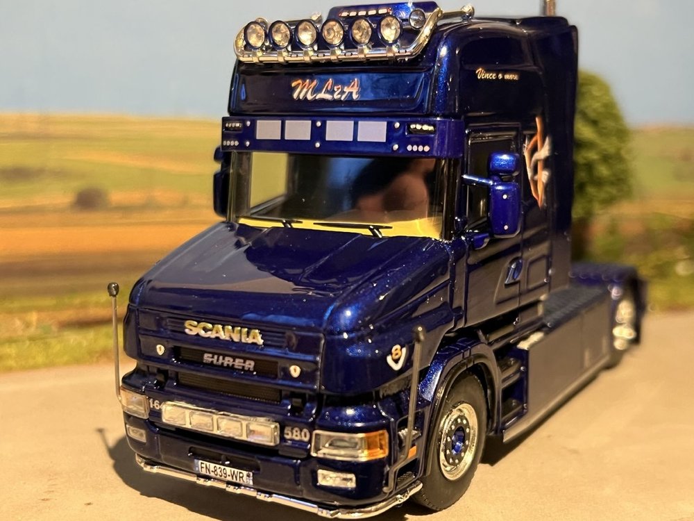 WSI WSI Scania 4-series Torpedo 4x2 ML2A