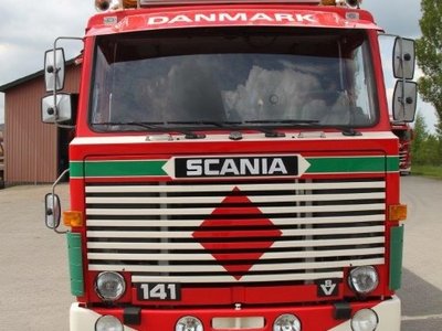 Tekno Tekno Scania 141 combi  3-assige aanhangwagen  Steen Petersen