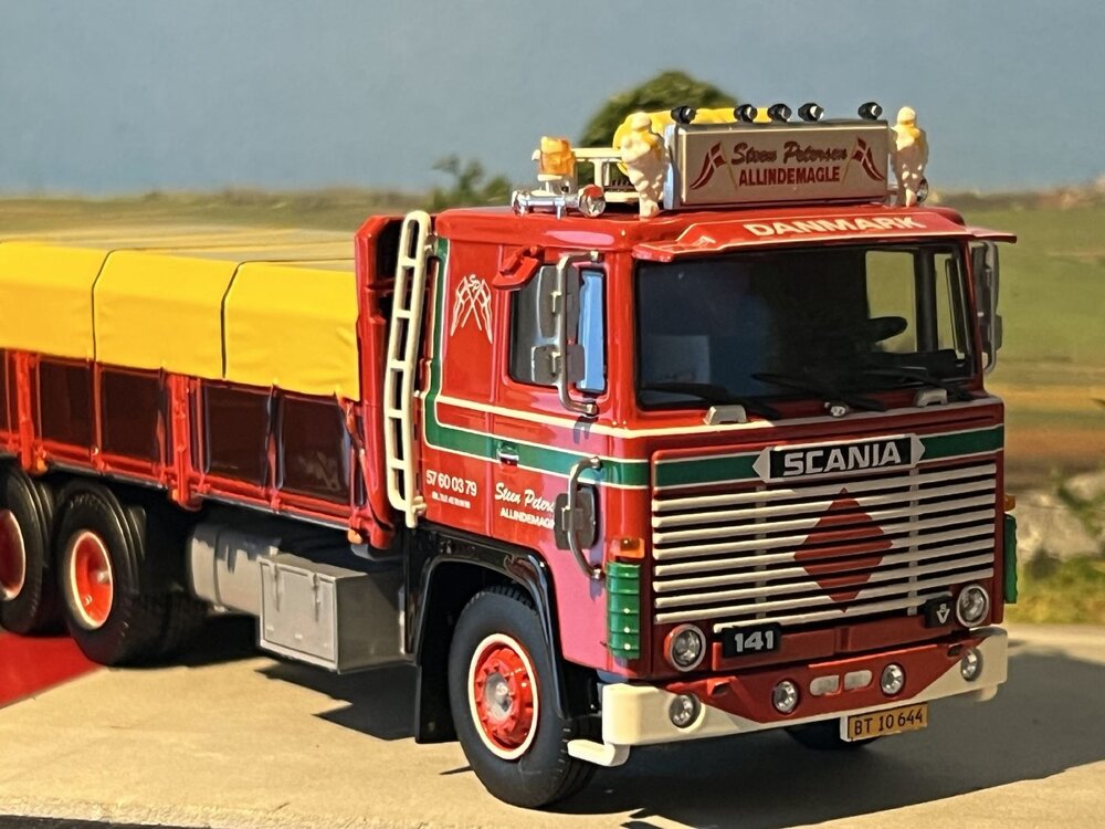 Tekno Tekno Scania 141 combi  3-assige aanhangwagen  Steen Petersen