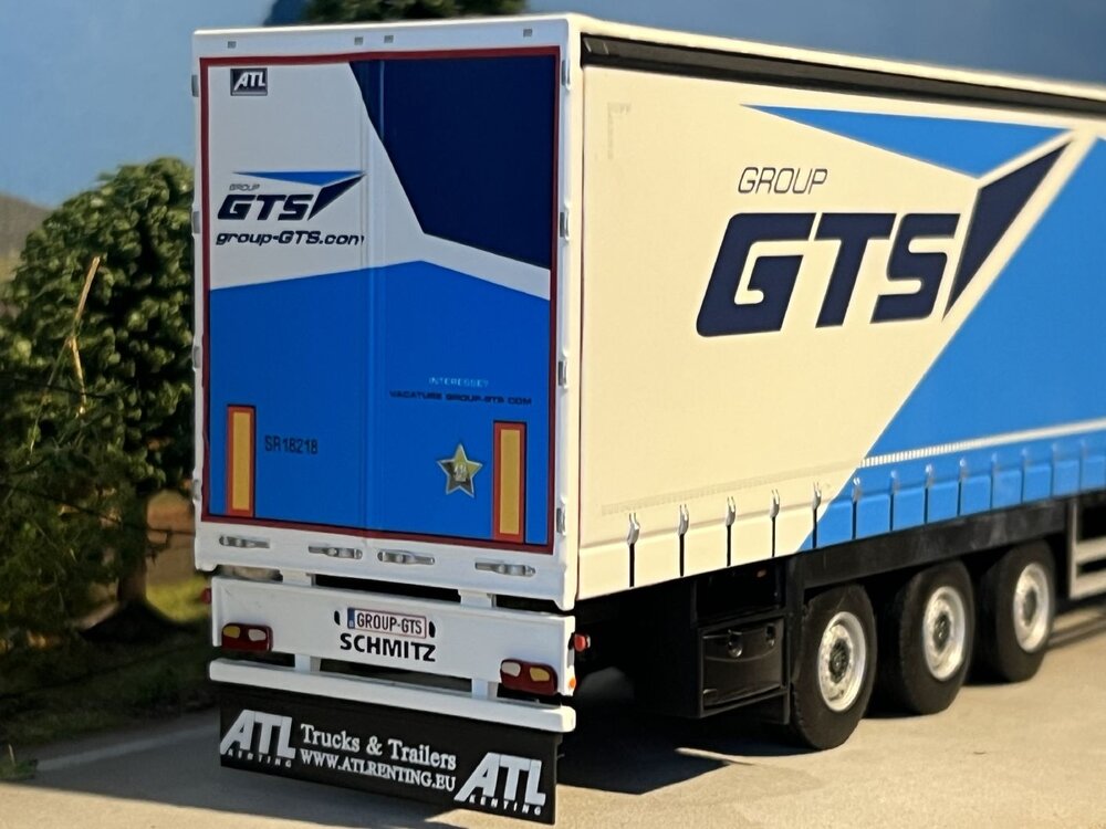 WSI WSI DAF XG 4x2 with 3-axle curtainside trailer GTS Group
