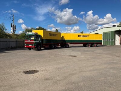 Tekno Tekno Scania 141 rigid truck with trailer Swedish combination PALMS