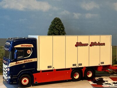 WSI WSI Scania S Highline 6x2 rigid truck box combi 6-axle Klaus Nielsen