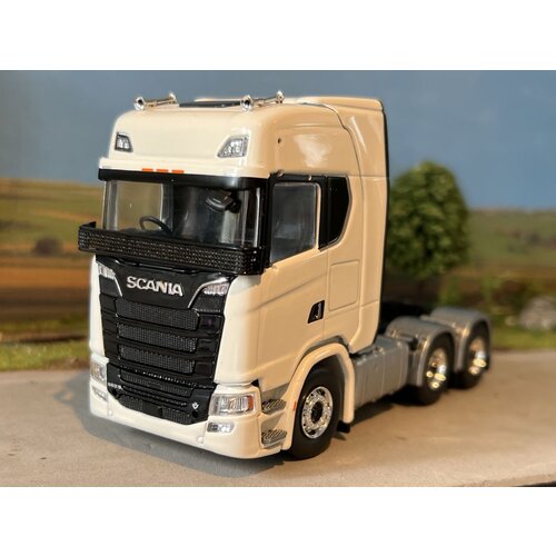 Tekno Tekno Scania Next Gen 660S-V8 6x4 Scania down under - white cab