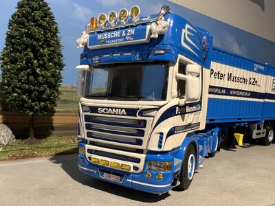 WSI WSI Scania R 4x2 Topline with container trailer + 2x20 ft. container PETER MUSCHE