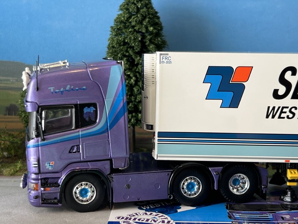 Tekno Tekno Scania R Topline met koeloplegger SEMTRADE