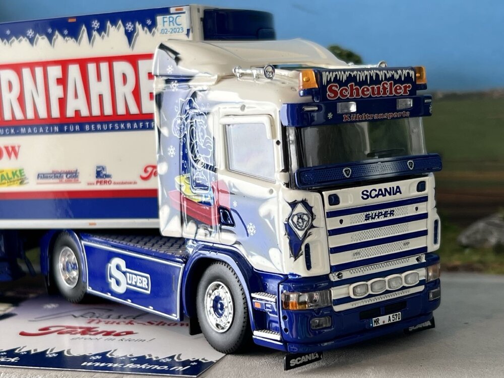 Tekno Tekno Scania 4-serie met 3-assige koeloplegger SCHEUFLER "RUSSEL TRUCKSHOW"