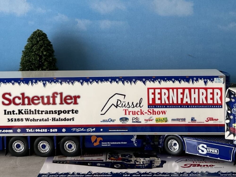 Tekno Tekno Scania 4-serie met 3-assige koeloplegger SCHEUFLER "RUSSEL TRUCKSHOW"