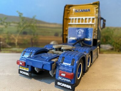 WSI WSI Scania S Highline 6x2 single truck KD Transport