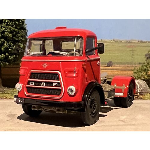 WSI WSI Premium Line DAF 1600 Frontsteer 4x2 WSI WSI Premium Line DAF 1600 Frontsteer 4x2