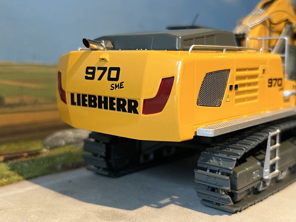 WSI WSI Liebherr R970 SME graafmachine  Premium Line