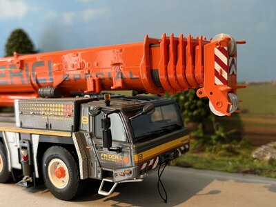 WSI WSI Tadano ATF 220G-5 Mobil Crane FRIDERICI ZWITSERLAND