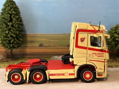 IMC IMC Mercedes Benz Actros StreamSpace 6x4 Peter E. Nielsen