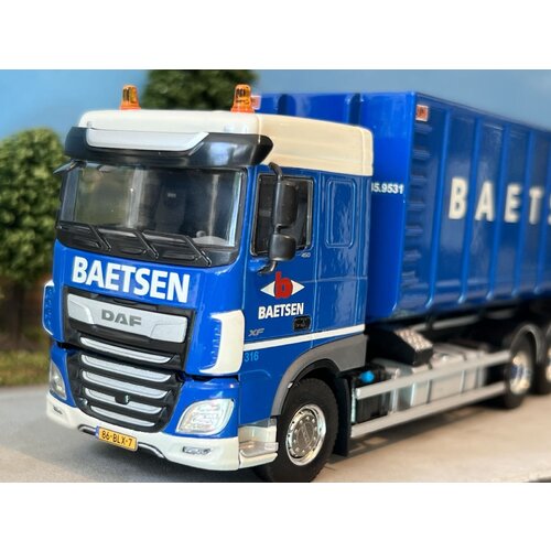 WSI WSI DAF XF Space Cab 6x2 Afzet container combi + haakarm BAETSEN WSI WSI DAF XF Space Cab 6x2 Afzet container combi + haakarm BAETSEN