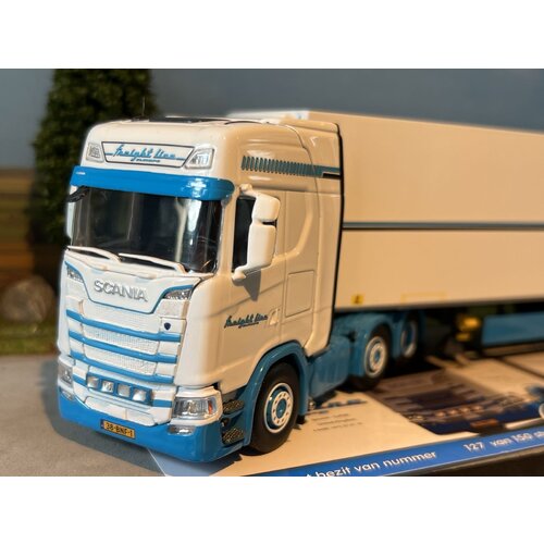 Tekno Tekno Scania S Next Gen 6x2 Highline met 3-as koeloplegger FREIGHTLINE