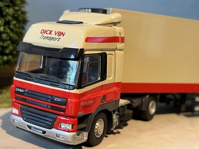 Tekno Tekno DAF 85CF Space Cab 4x2 met koeloplegger DICK VIJN TRANSPORT