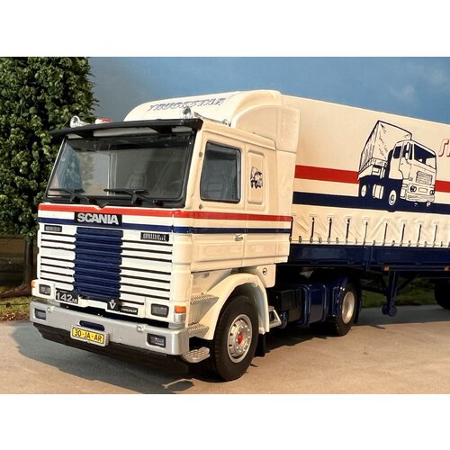Tekno Tekno Scania 142M 4x2 met 3-as schuifzeilen oplegger TRUCKSTAR FESTIVAL 2010 Tekno Tekno Scania 142M 4x2 met 3-as schuifzeilen oplegger TRUCKSTAR FESTIVAL 2010