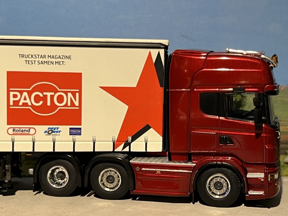WSI WSI Scania R730 Topline 6x2 with 3-axle curtainside trailer TRUCKSTAR-PACTON Praktijktest