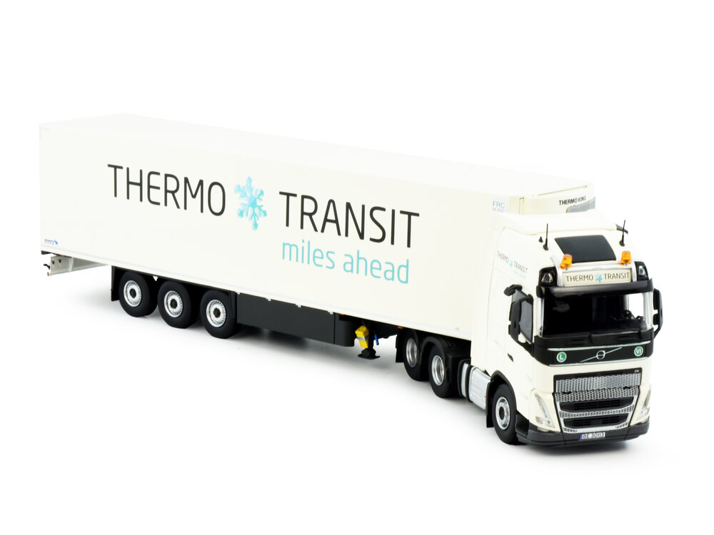 Tekno Tekno Volvo FH05 Globetrotter XL 6x2 with 3-axle reefertrailer Thermo Transit