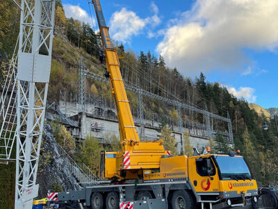 WSI WSI  Liebherr LTM 1090-4.2 mobile Crane KRANRINGEN