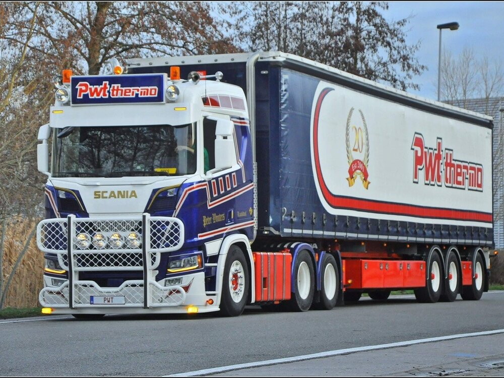 Tekno Tekno Scania next gen 6x2 met 3-as schuifzeilen oplegger PWT PETER WOUTERS TRANSPORT