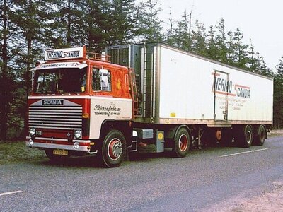 Tekno Tekno Scania 141 met 2-assige koeloplegger P. Bjarne Andersen