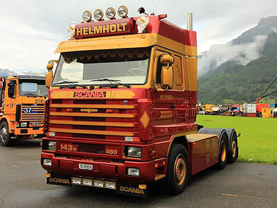 WSI WSI Scania 143M Streamline 6x2 Helmholt Aduard