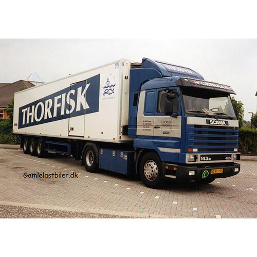 WSI WSI Scania 143M streamline met 3-as koeloplegger THORFISK WSI WSI Scania 143M streamline met 3-as koeloplegger THORFISK